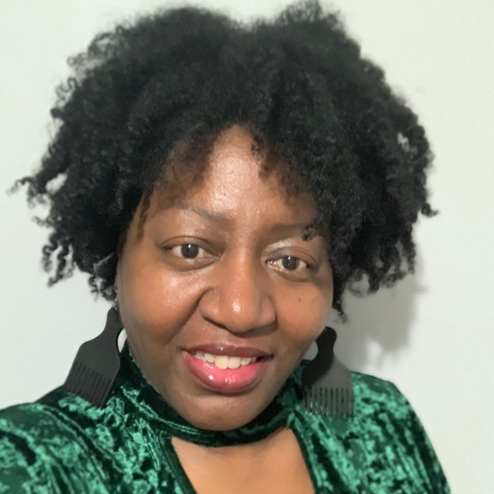 Meet your Posher, Madeline